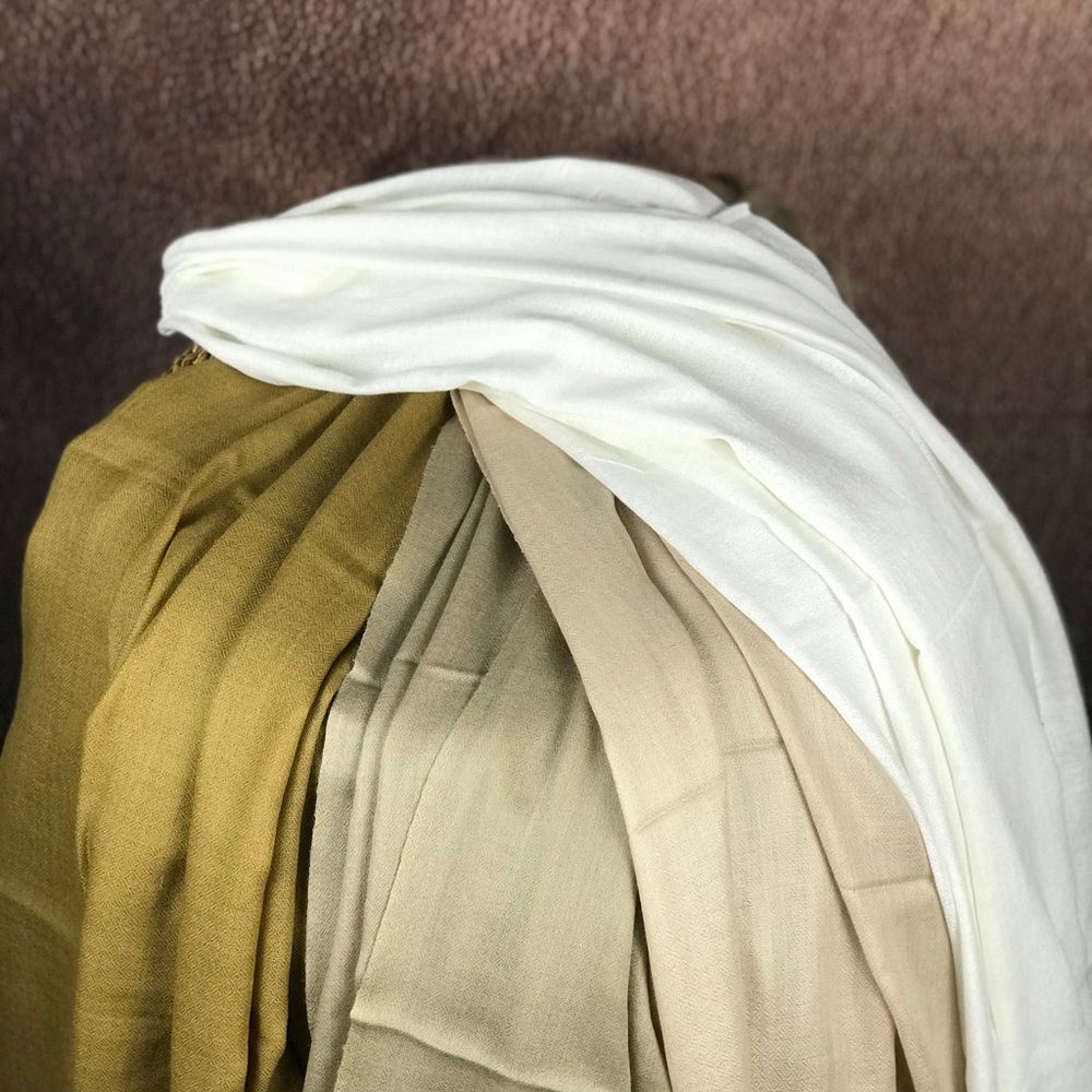 Cashmere scarf